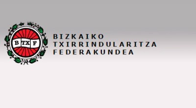 La Federación bizkaina recibe las peticiones de las ciclistas