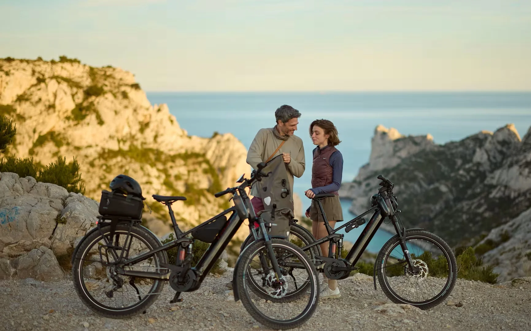 La nueva Trek Allant+ FS revoluciona el ciclismo urbano y de aventura con cambio Shimano AutoShift