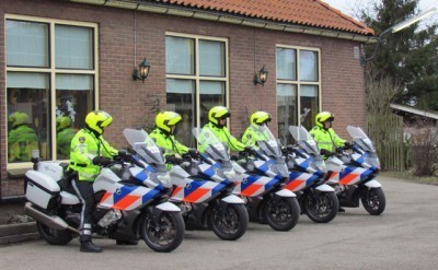 La policia holandesa hace temblar al Tour de Francia