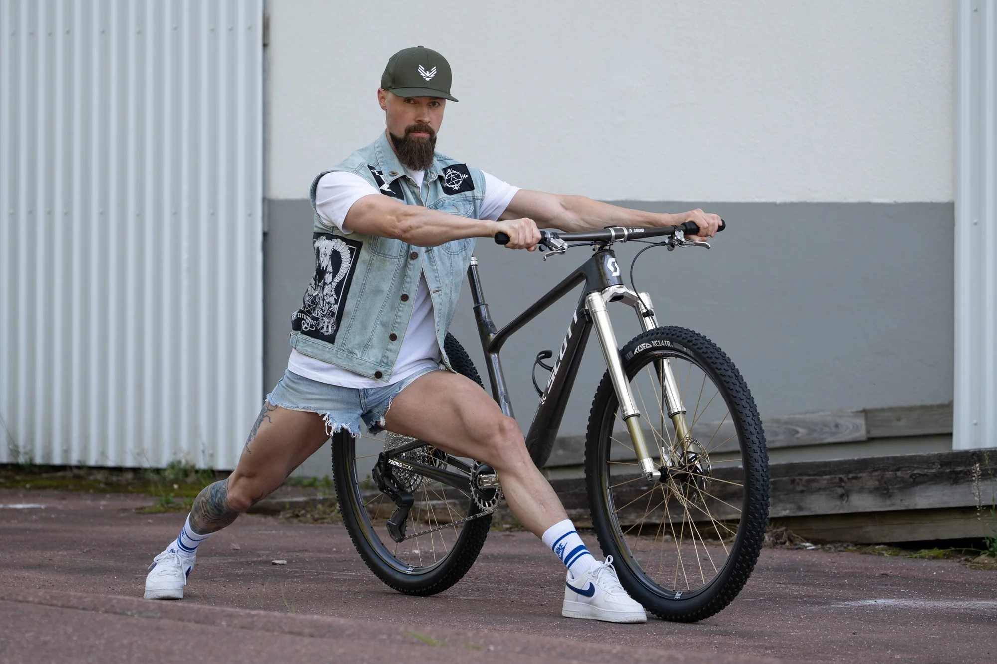 La Scott Spark RC ultraligera de Dangerholm que pulveriza la báscula en 8,99 kilos