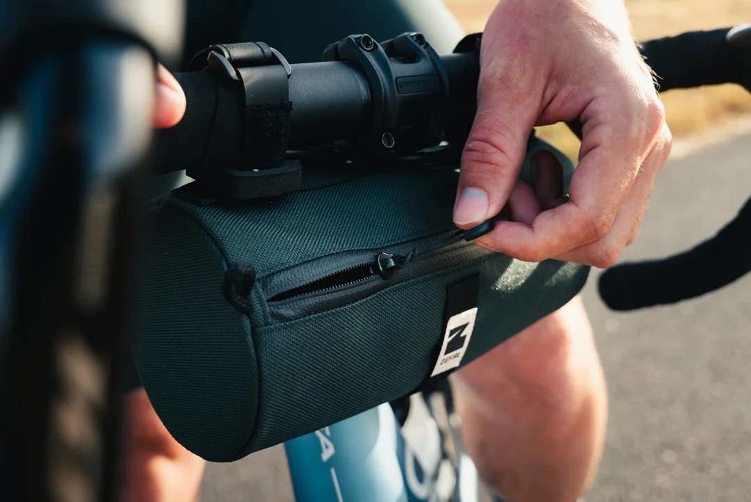 La Trousse es la nueva bolsa impermeable de Zefal para vaciar los bolsillos del maillot