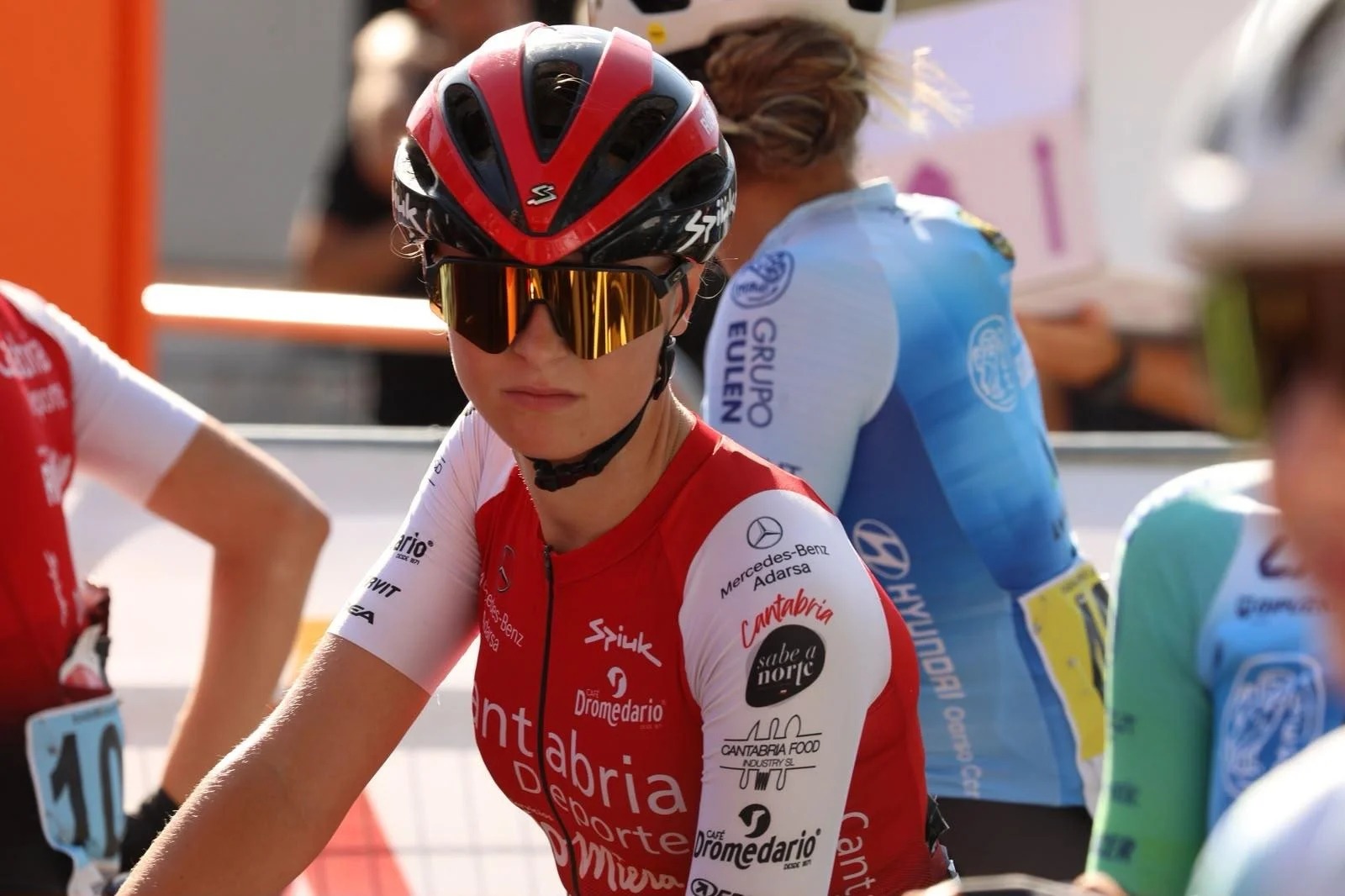 La Vuelta Cicloturista a Ibiza 2026 desata el entusiasmo con un desembarco récord de corredoras profesionales