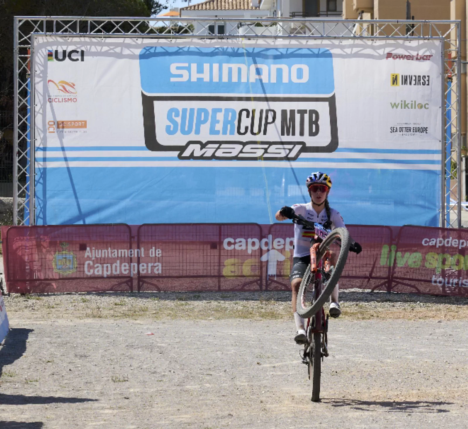 Langlais Alexandre y Rocío del Alba ganadores en los acantilados de Cala Ratjada