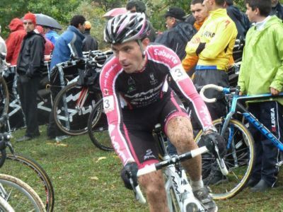 Javier Ruiz de Larrinaga segundo en su regreso a la competición