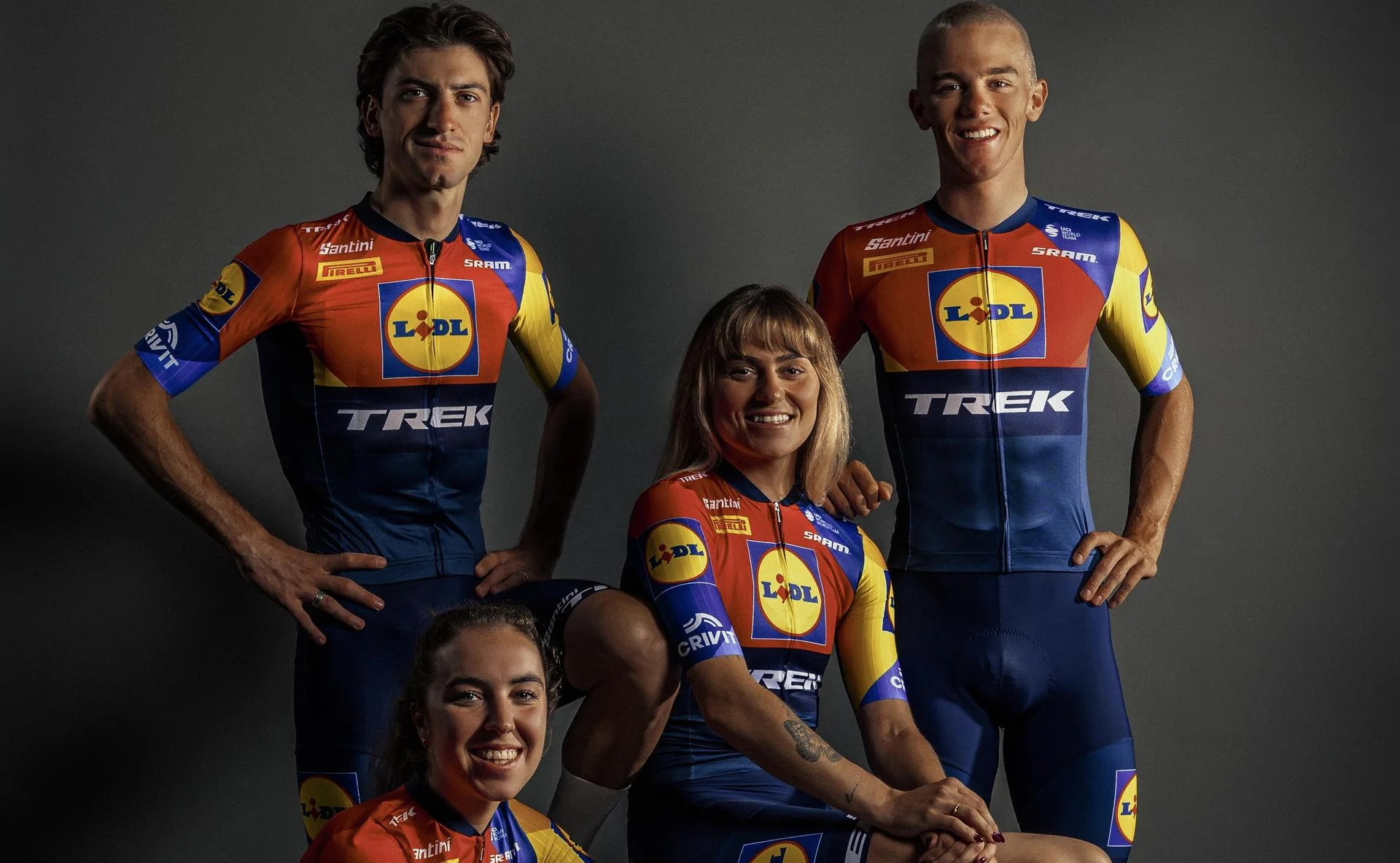 Lidl-Trek presenta su equipación para 2025 que luce un diseño audaz y colorido