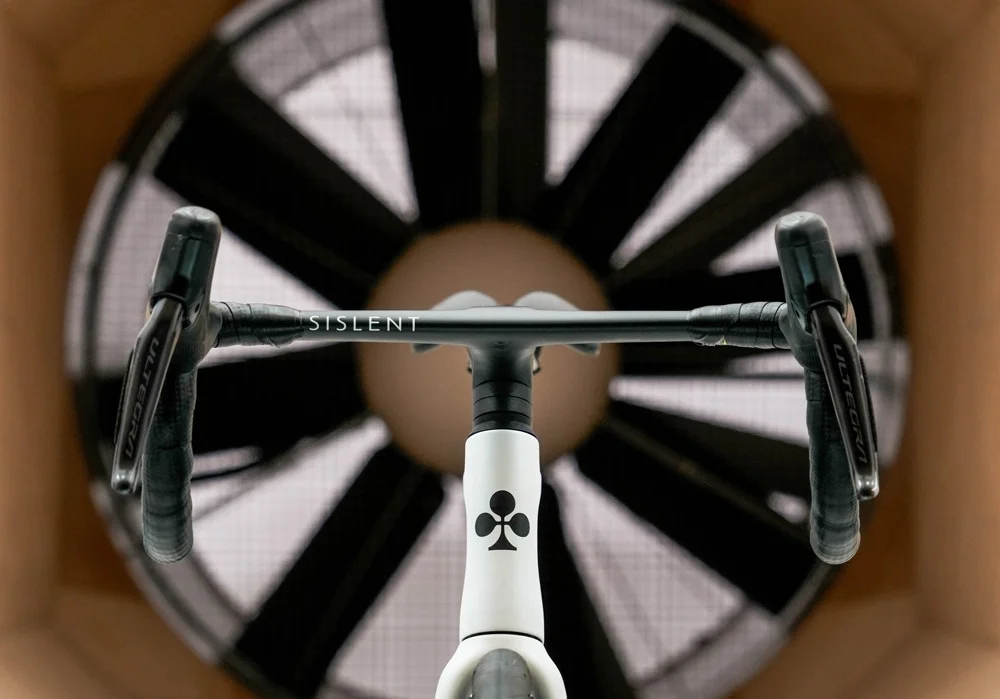 Llegan AeroPlus y CTRLPlus, los nuevos manillares de Sislent de alto rendimiento para carretera y gravel