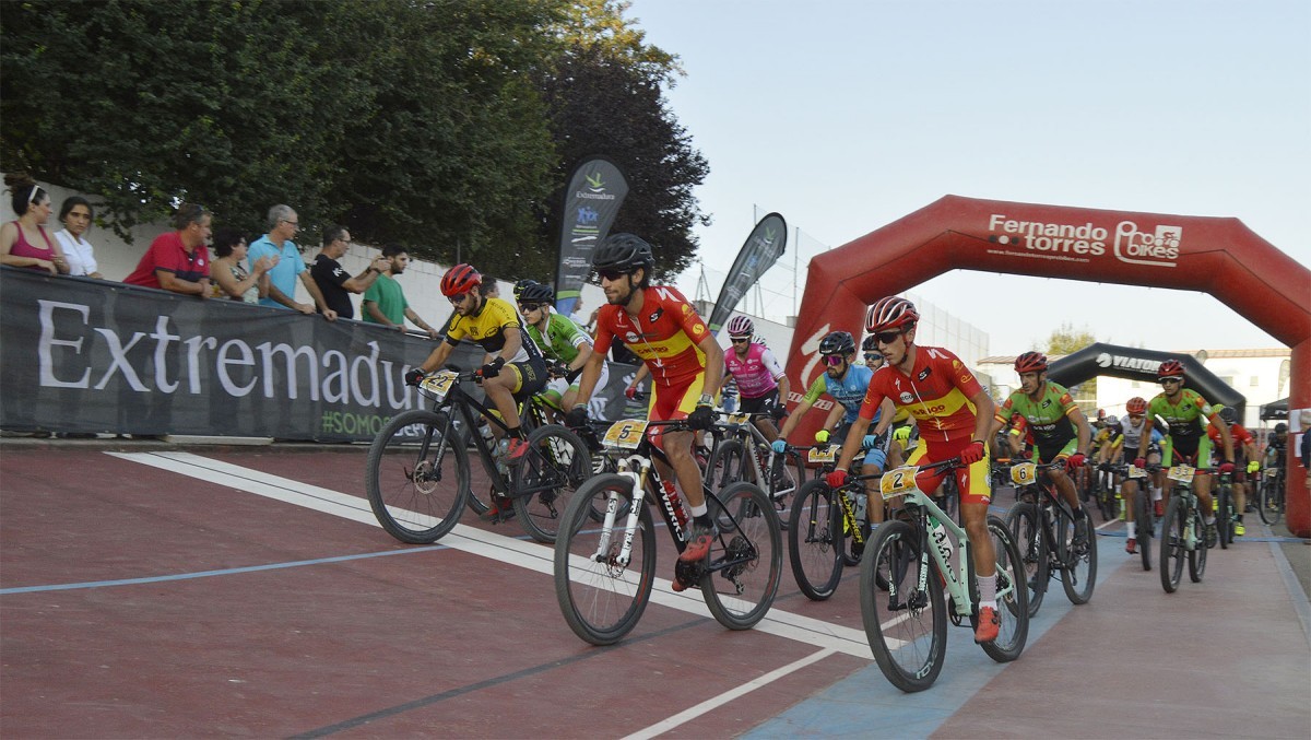 Llerena acogió con éxito su Marcha MTB “Fernando Torres Martín”