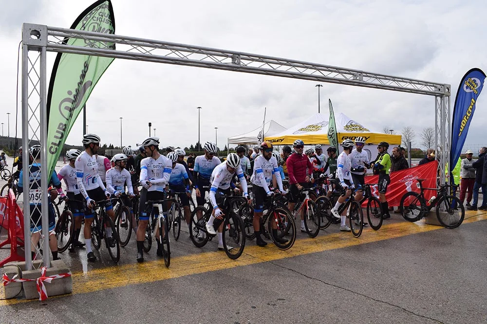 Marco Massaro y Mario Anguela imponen su ley en un XIV Memorial Carlos Cubillo de infarto