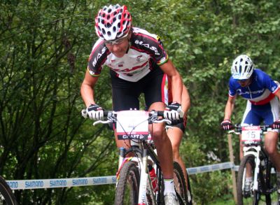 Marga Fullana abandona en Chambery