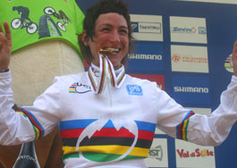 Marga Fullana campeona del mundo de MTB en Val Di Sole [Avance]