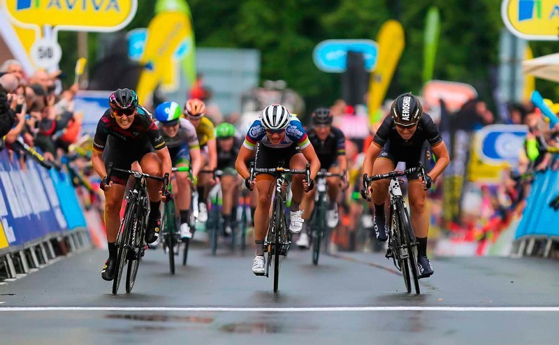 Marianne Vos lidera el Aviva Women Tour