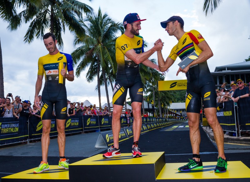 Mario Mola segundo en el estreno de la Super League Triathlon