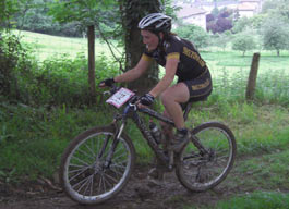 Marta García de BikeZona Conor repite podio en Tolosa