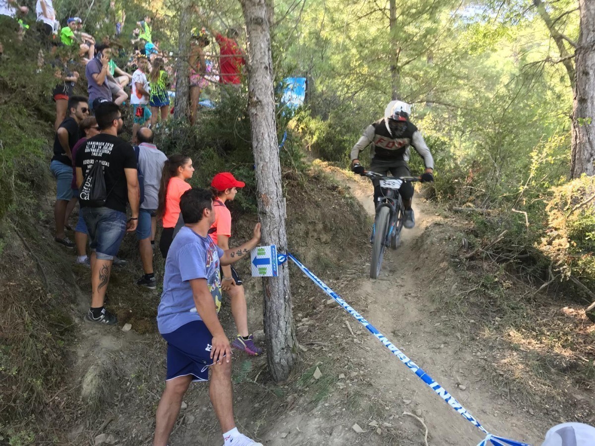 Más de 12.000 espectadores en el Enduro World Series Zona-Zero-Sobrarbe