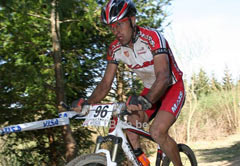Victoria y liderato para Nuñez en Avinyó