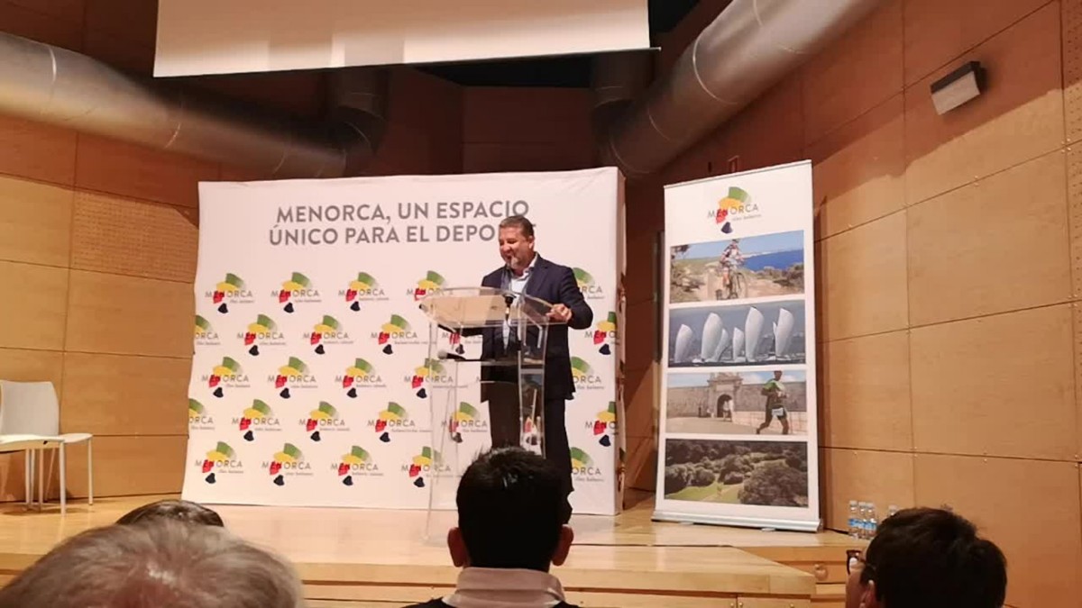 Menorca: La isla del deporte se presenta en Bilbao