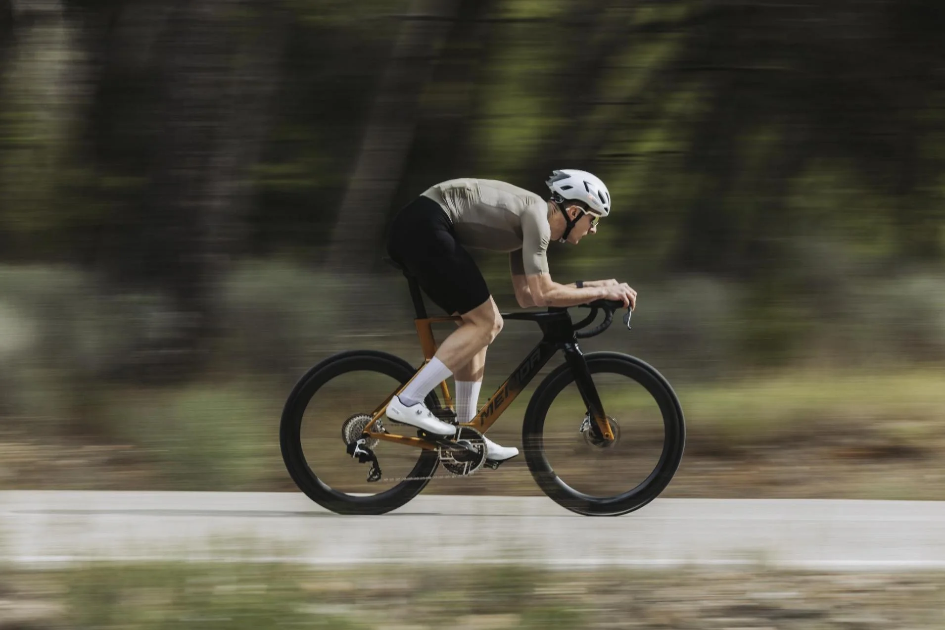 Merida presenta la nueva REACTO V la bicicleta que rompe la barrera de los 200 vatios