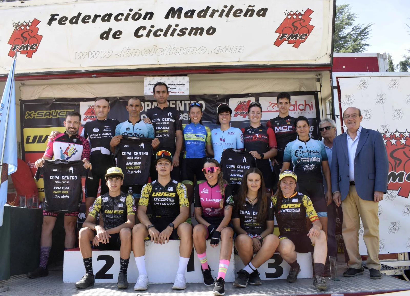 Miguel Díaz y Adriana Alguacil se coronan en el ciclocross de El Escorial