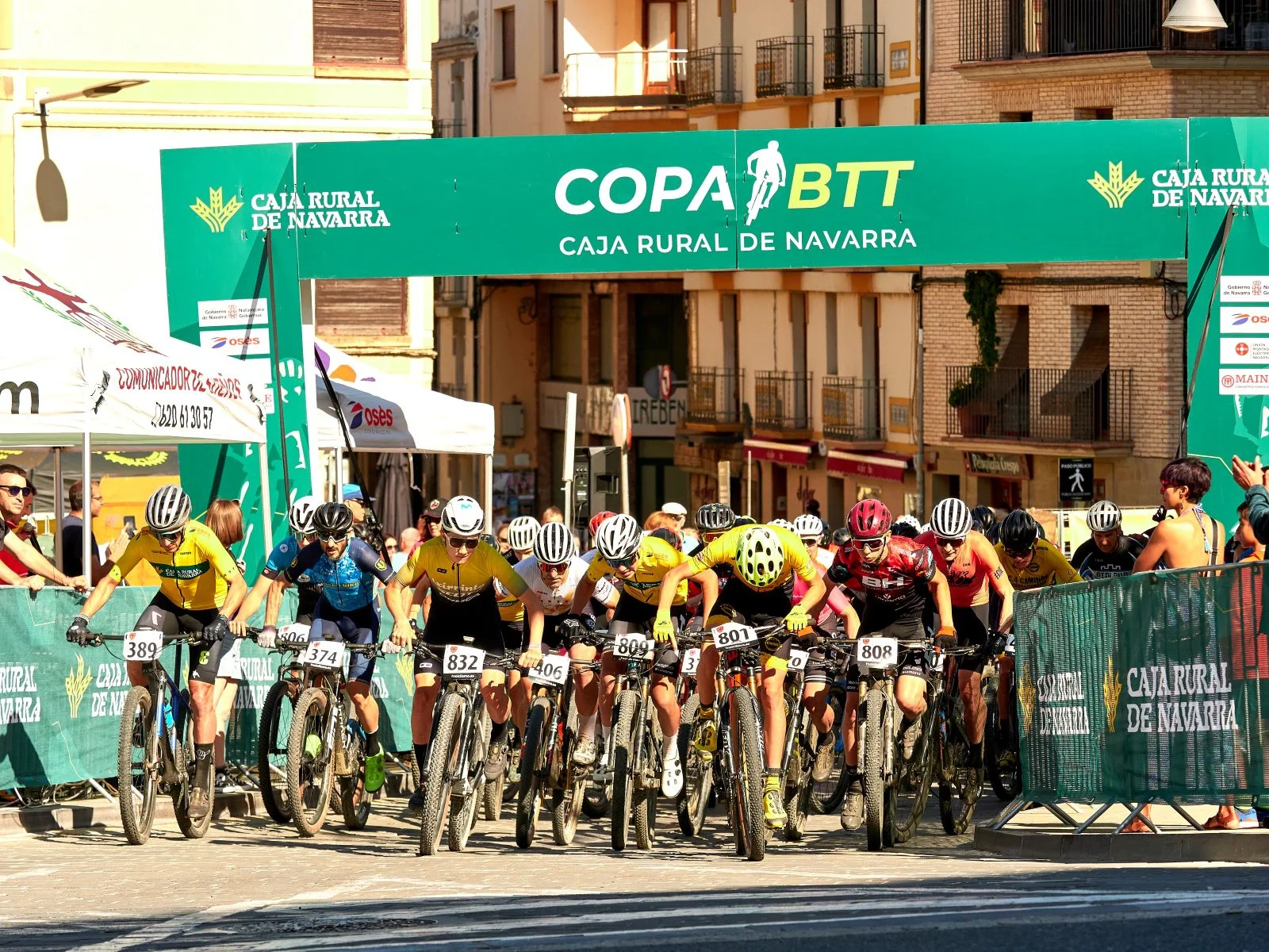 Mikel Merino y Edurne Izkue ganan en Sangüesa y son más líderes de La Copa BTT Caja Rural Navarra