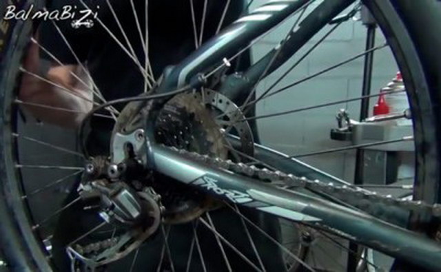 Como Montar La Rueda Trasera De Una Bicicleta www.bikezona.com