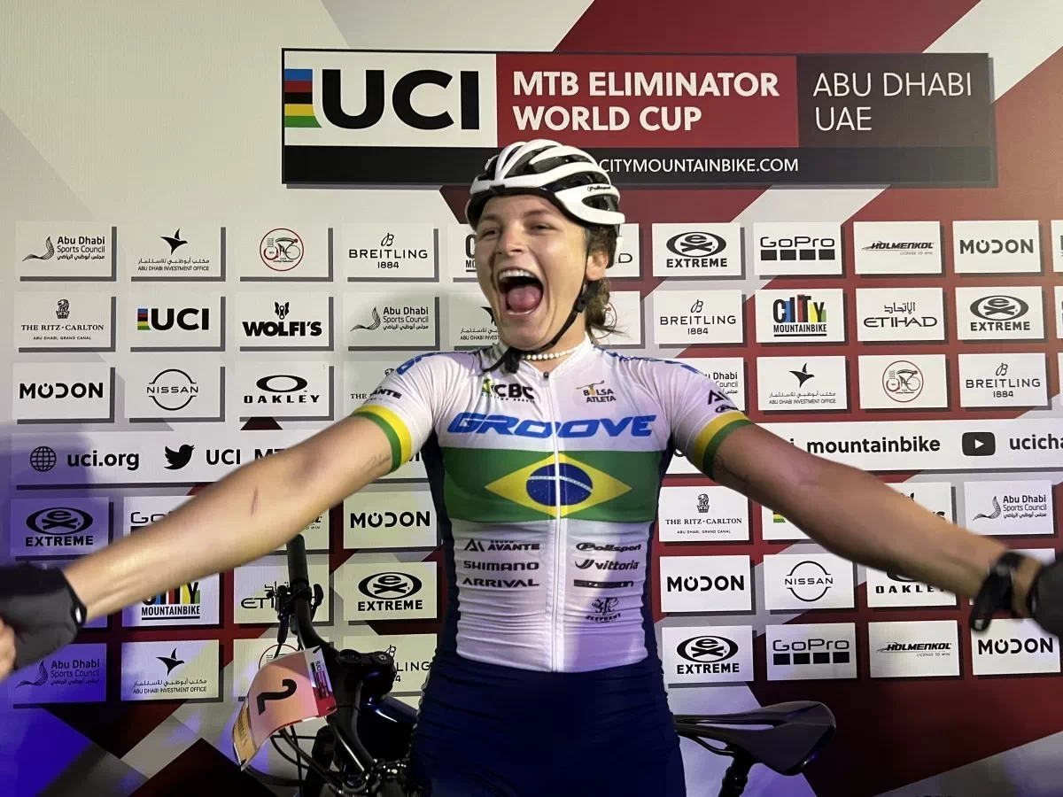 MTB Eliminator: Marcela Lima y Titouan Perrin-Ganier dominan en Abu Dhabi