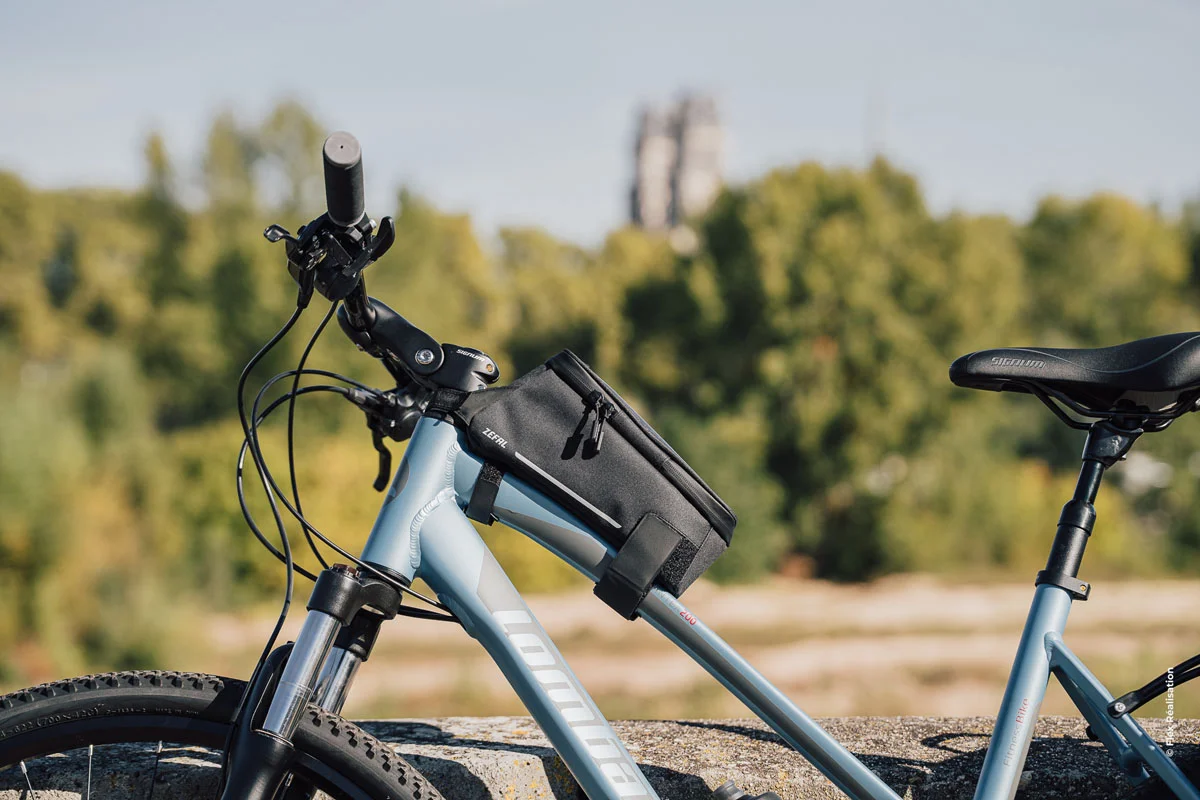 Multiplica la capacidad de carga de tu bici usando la gama Zéfal Console Pack
