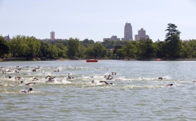 Más de 3.200 triatletas en el Škoda Triathlon Series en Madrid