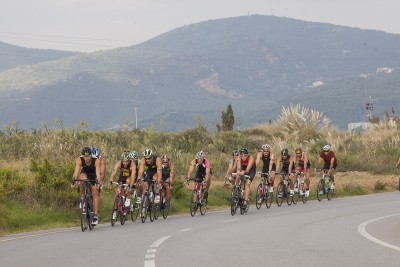 Nan Oliveras vence en el clásico Triatló de Gavà 