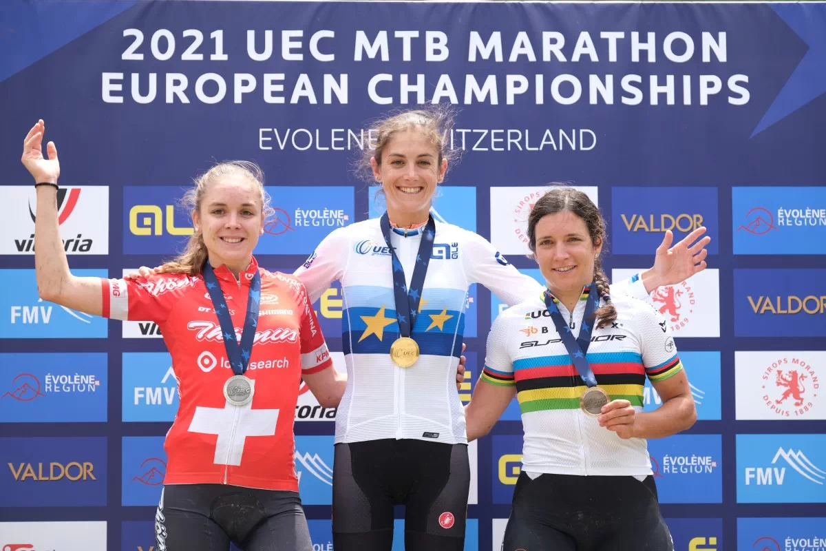 Natalia Fischer campeona de Europa de MTB XCM logra el oro en su debut