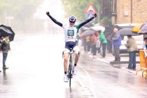 Oskar Malatsetxebarria gana en Durana