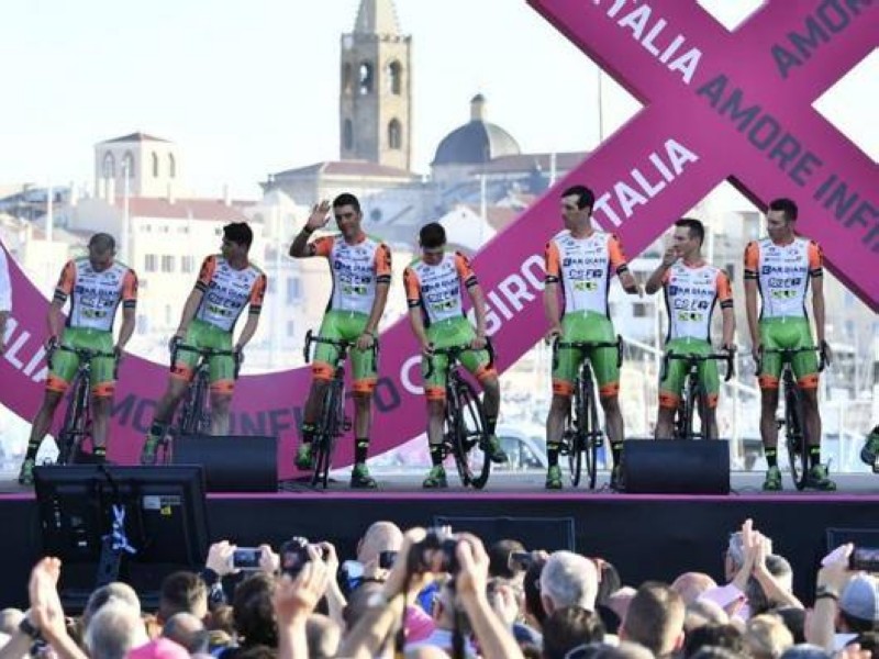 Nicola Ruffoni y Stefano Pirazzi dan positivo y son expulsados del Giro