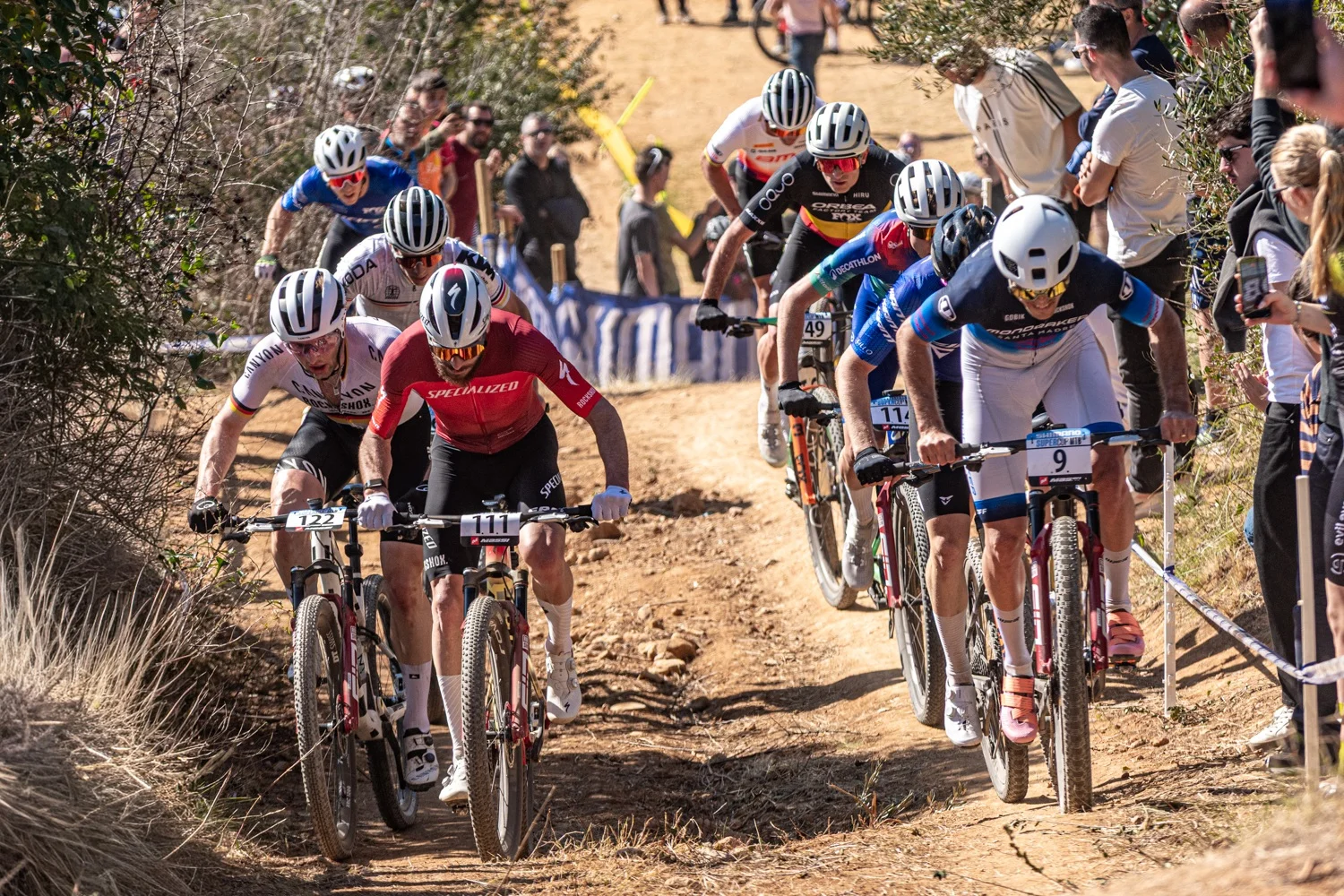 Nicole Koller y Victor Koretzky brillan en la Shimano Super Cup Massi 2026