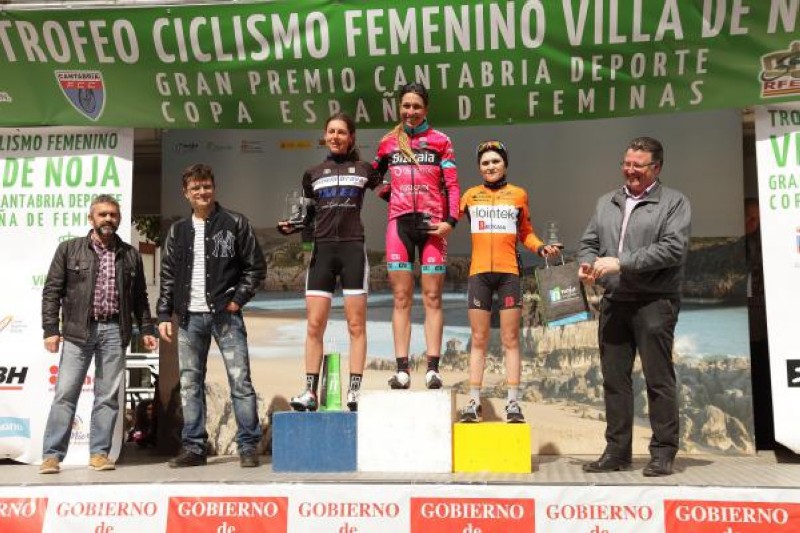 Noja una vez más con el ciclismo femenino