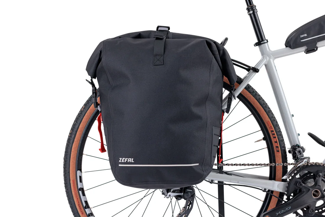 Nueva alforja Zefal Z Traveler S20 