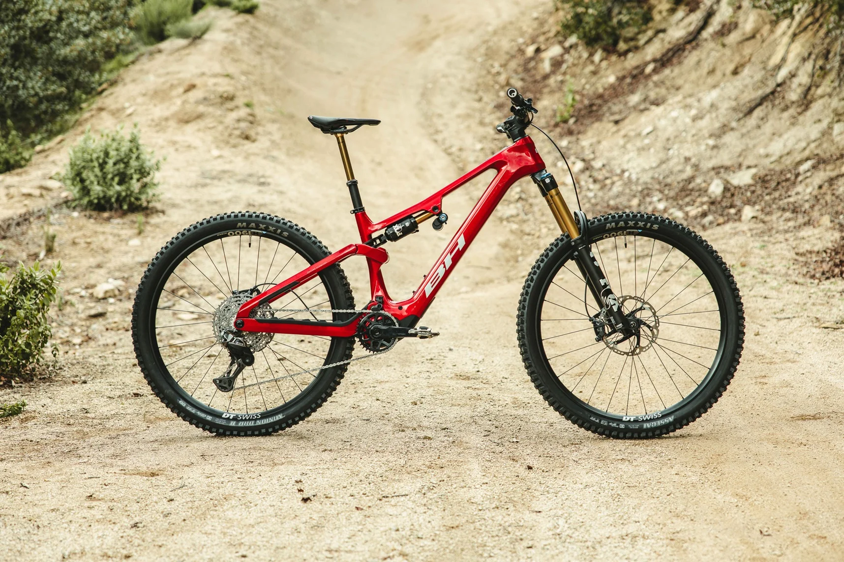 Nueva BH iLynx+ DL potencia salvaje de 1300W en un diseño minimalista