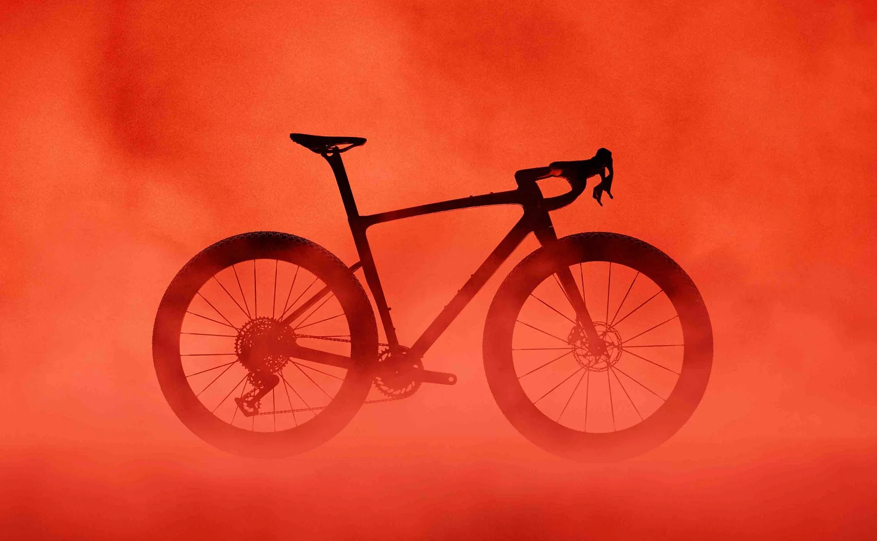 Nueva S-Works Crux 5 la bicicleta de gravel de Specialized que compite en peso con los modelos de carretera