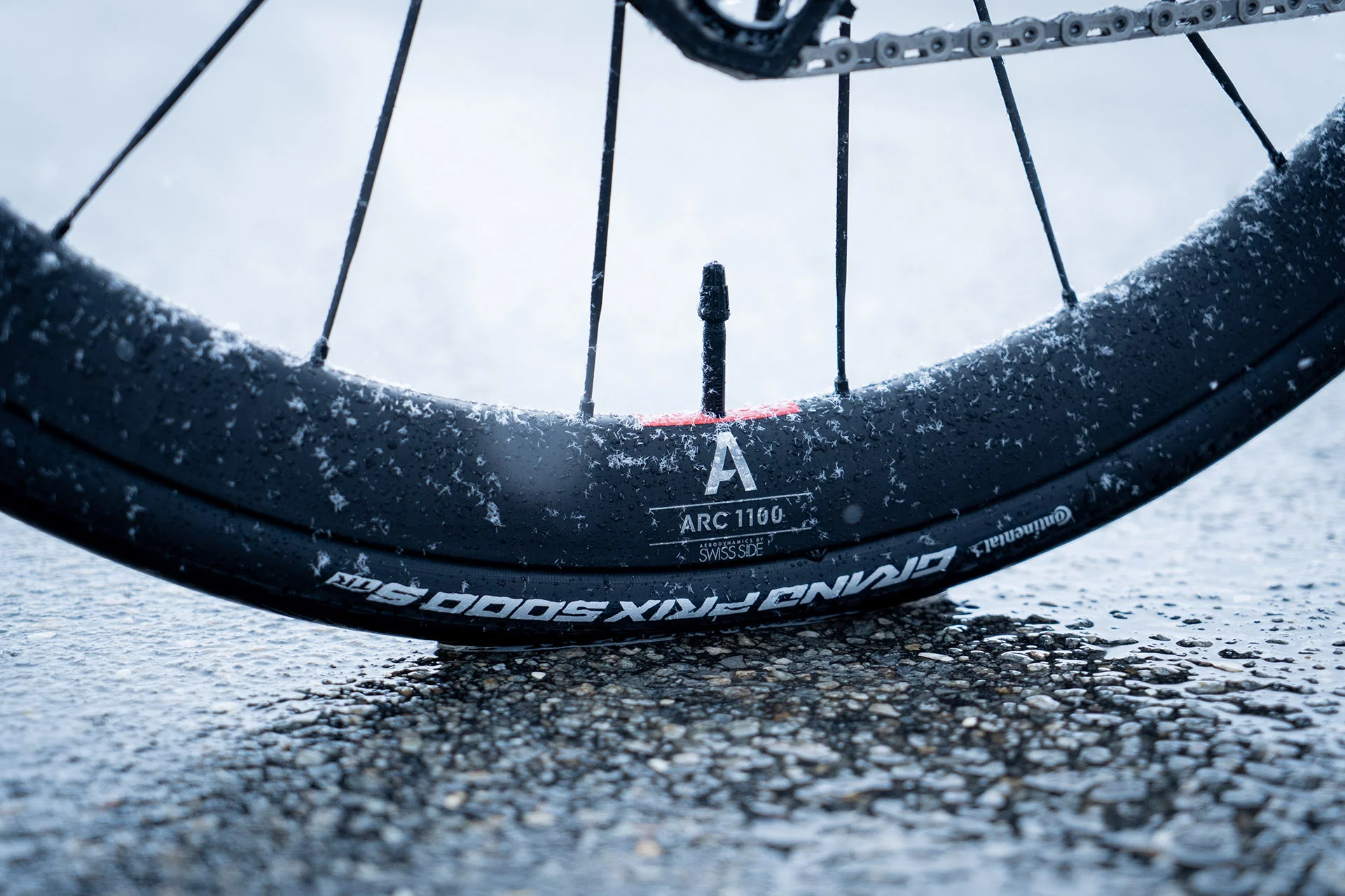 Nuevas Ruedas DT Swiss ARC 38 CS, La Opción Más Ligera para Escalada con Radios de Carbono