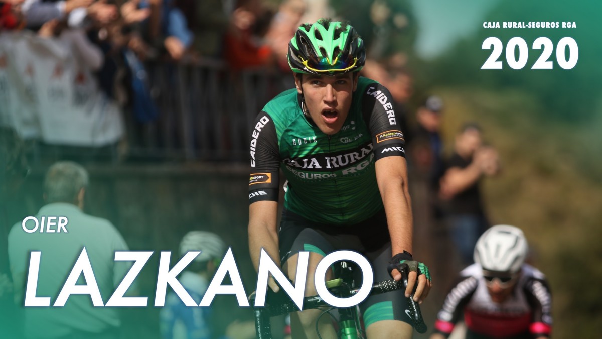 Oier Lazkano firma contrato profesional con Caja Rural-Seguros RGA