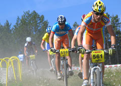 Gracia y Coloma se imponen en la Maxxis Cup Internacional