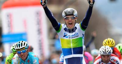 Daryl Impey triunfa en Vitoria