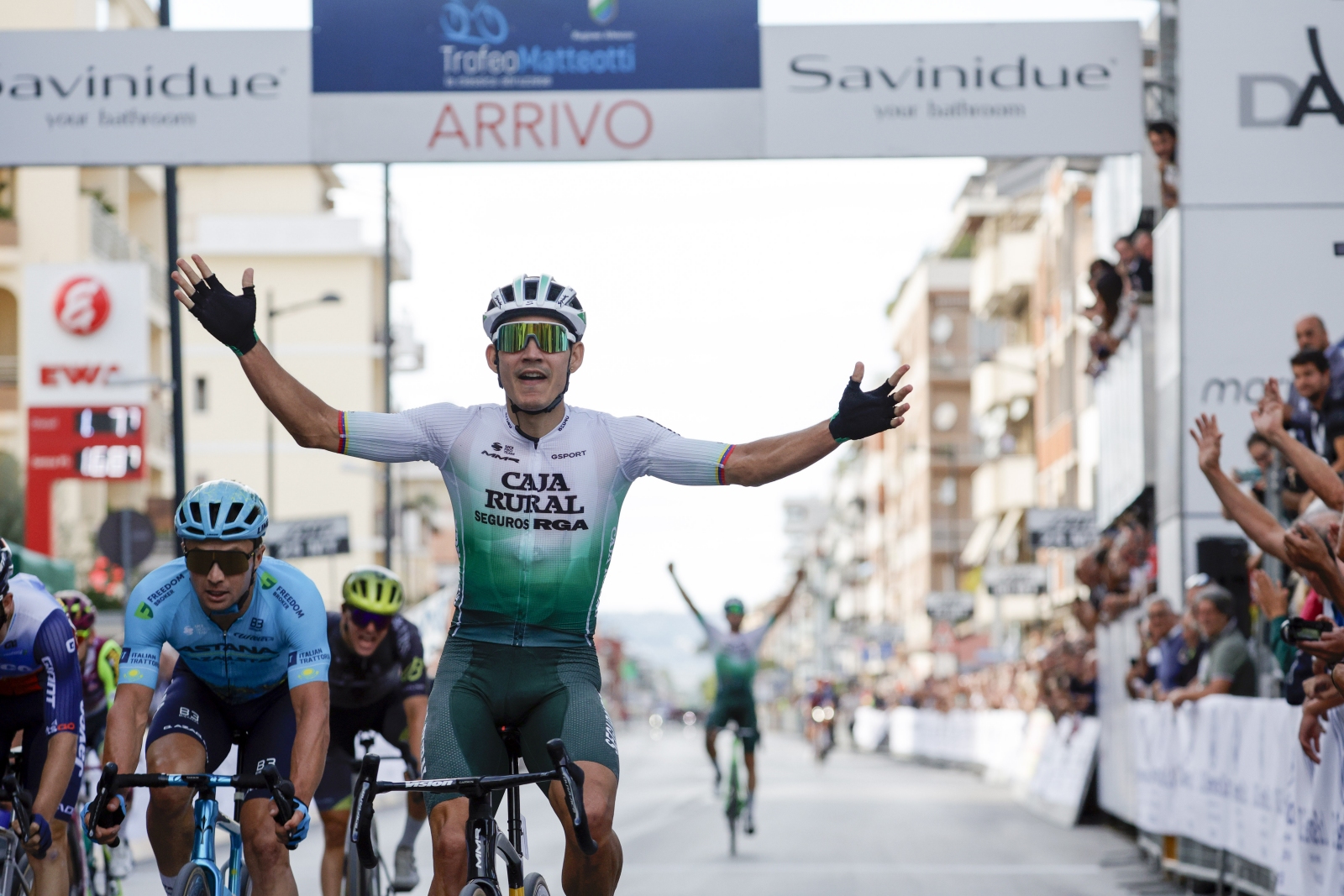 Orluis Aular cierra la gira italiana con un triunfo en el Trofeo Matteotti