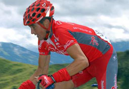 Oscar Sevilla sexto en la tercera de la Vuelta Austria