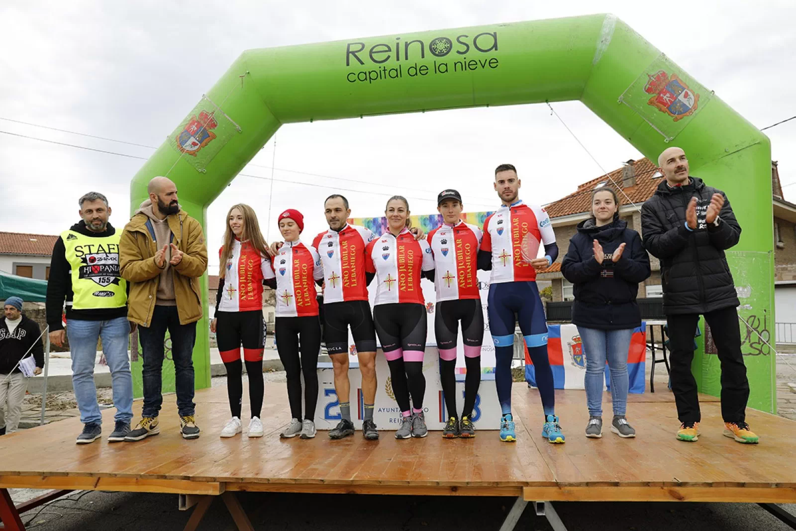 Pablo Alonso y Marta Beti ganadores en la tercera prueba de la Copa de Cantabria de CX