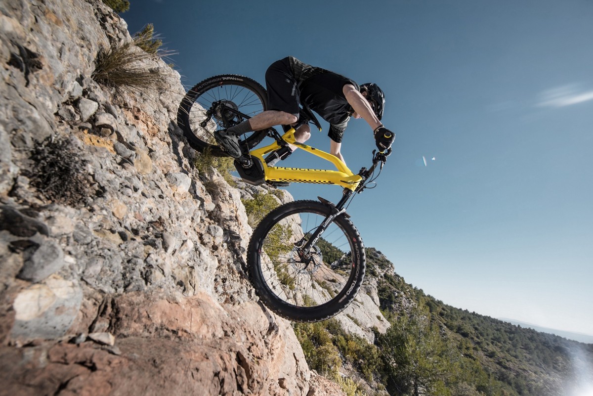 Peugeot lanza su nueva bicicleta mtb Full Suspension eléctrica