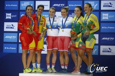 Plata para Tania Calvo y Helena Casas en la velocidad por equipos