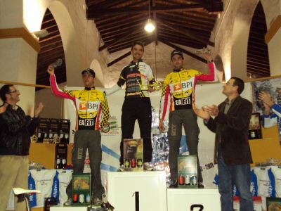 Mancebo y Celina se imponen en Bollullos 