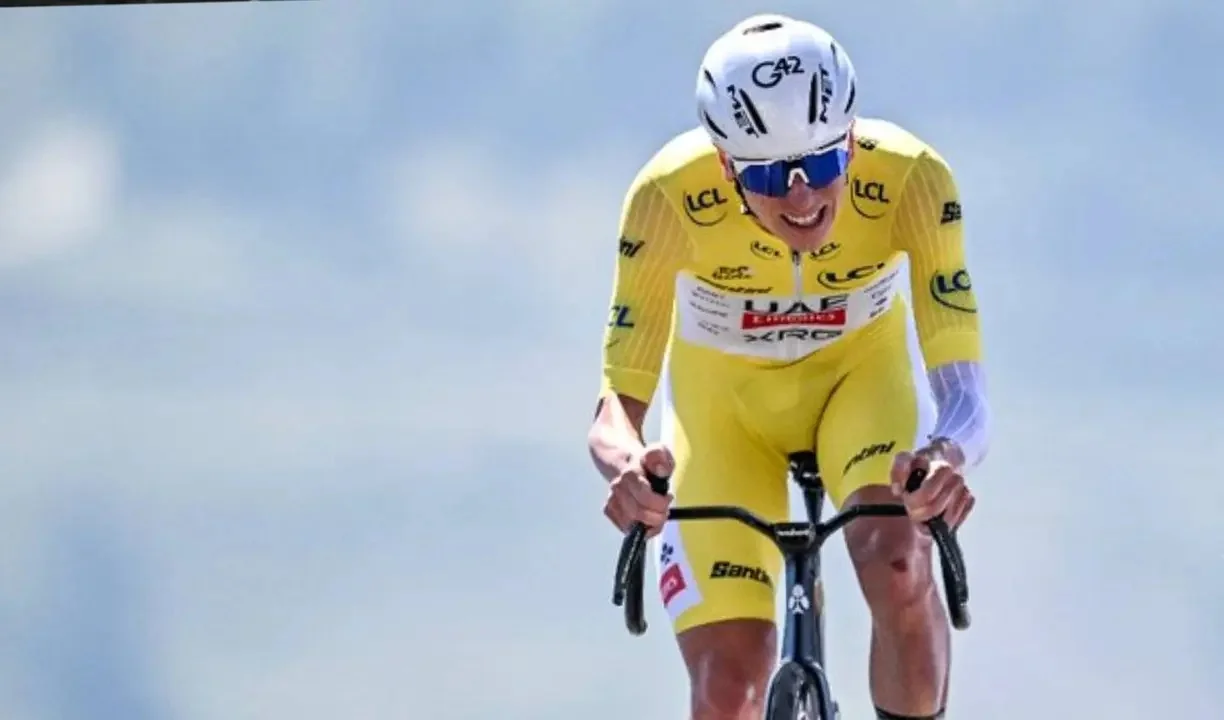 ¿Pogacar es el Rey Absoluto o Beneficiado por una Época de Débiles Rivales?