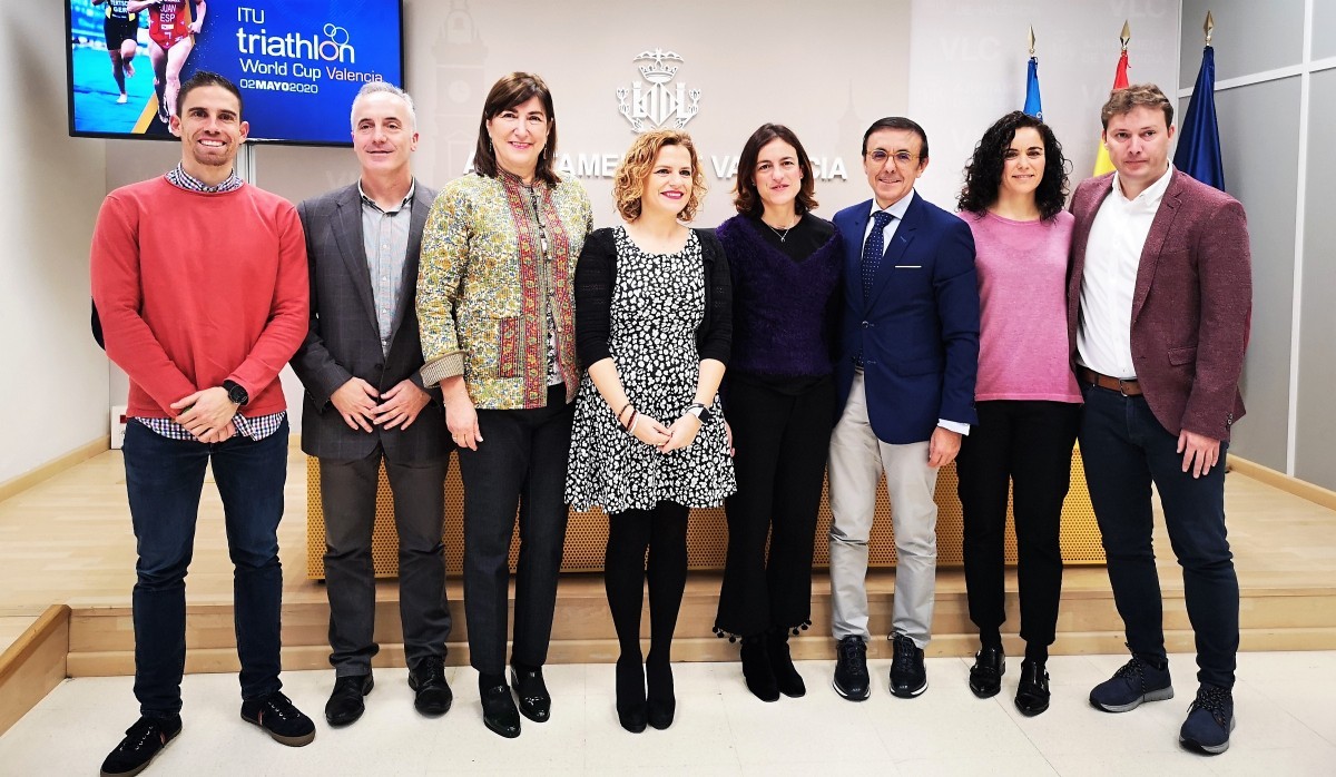 Presentación de la Copa del Mundo de Triatlón Valencia 2020