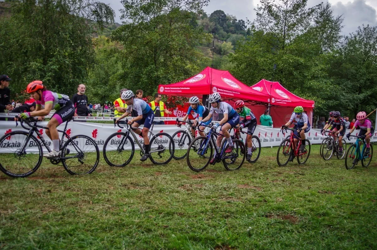 Presentada la temporada vasca de ciclocross 2022-23 que finalmente contará con 11 carreras