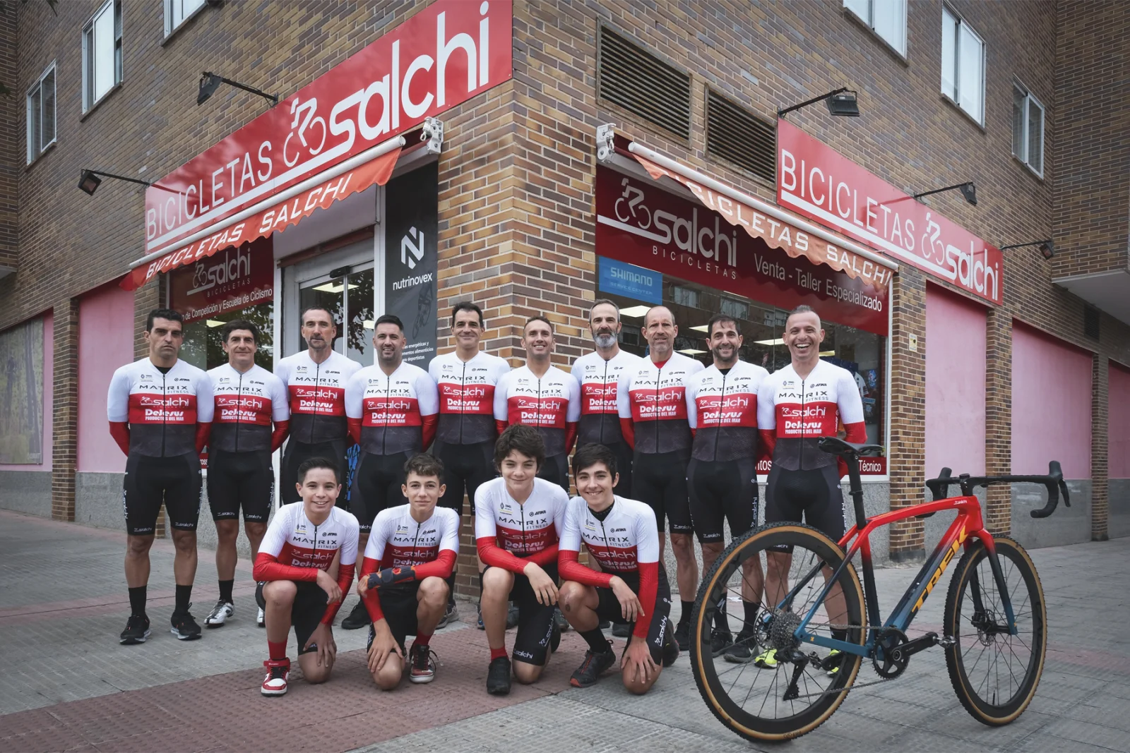 Presentado el equipo de ciclocross Salchi-Matrix Fitness